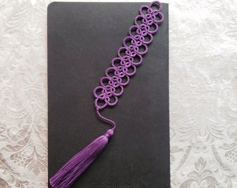 Simple Tatted Bookmark