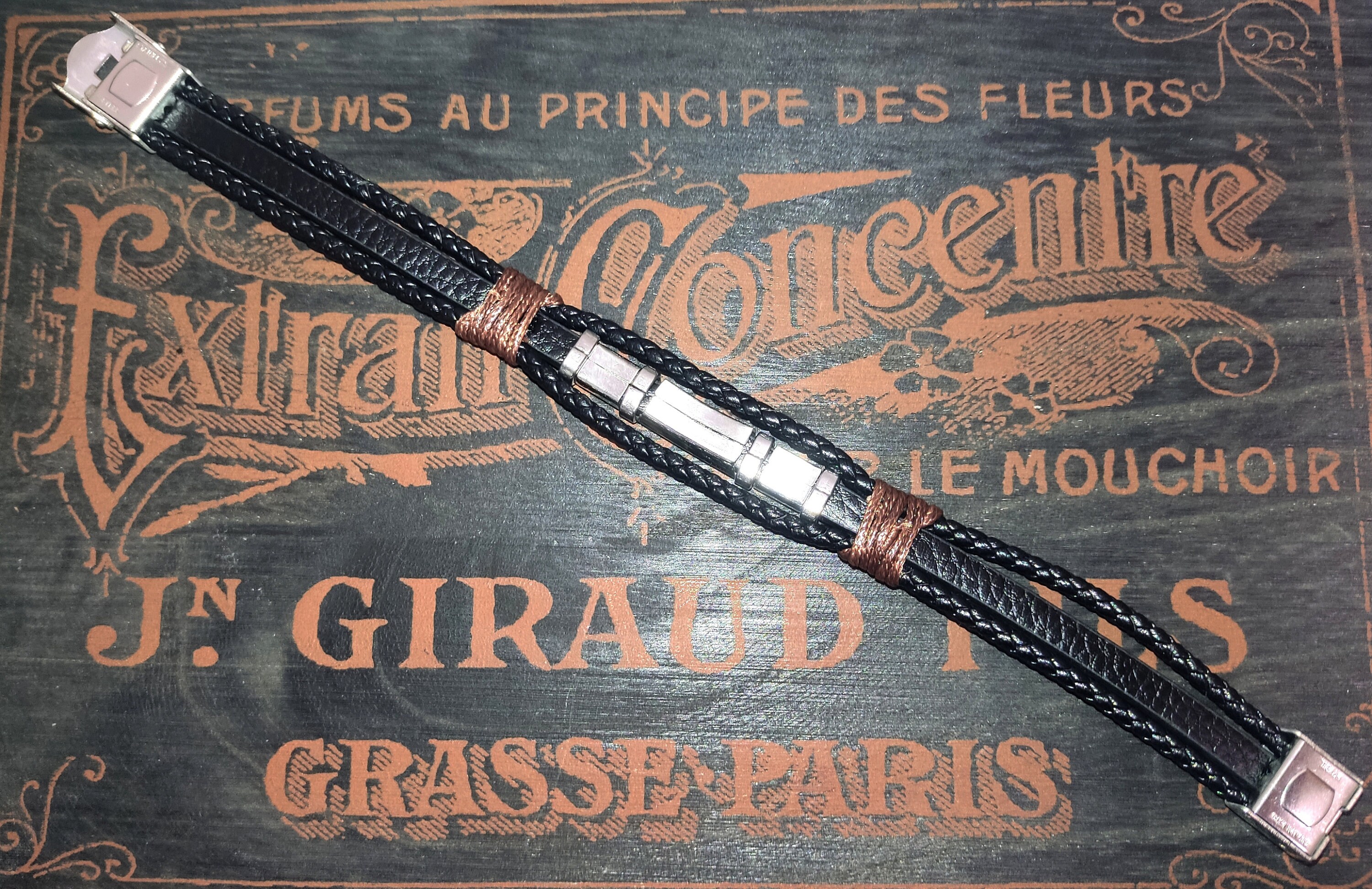 Bracelet En Cuir Réglable Avec Drapeau Italie - Argenté - Occasion Très Bon état
