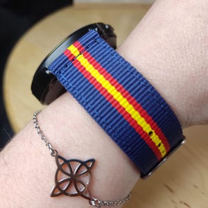 Spain flag Nylon strap for Huawei Watch GT 5 (Pro) - 46mm / Huawei Watch GT 4 - 46mm / Garmin Venu 3 / Amazfit Bip 5, Nato Blue 22mm