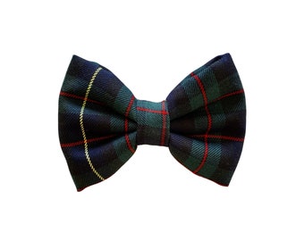 Under The Mistletoe Dog Bow Tie