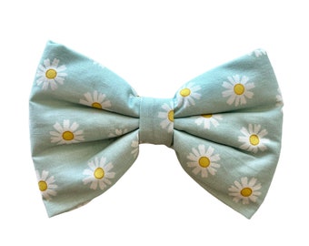 Pastel Blue Dog Collar Bow Tie with Cute Daisy Flowers | Cute Floral Dog Bow Tie | Handmade Dog Bow Tie