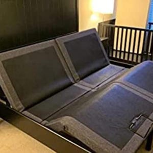 Split Queen Massaging Adjustable Electric bed set