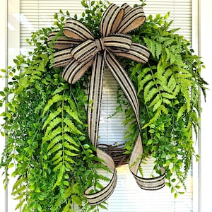 Year Round Wreath, Everyday Wreaths, Front Door Wreaths, Farmhouse Decor, Fern Greenery Home Decor, Unique Housewarming Gifts