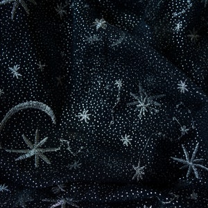 Tissu en dentelle brodé étoile de lune, maille de 5 couleurs, tulle de dentelle à pois pailletés dorés par mètre pour rideau de robe de soirée de 51 po. de largeur Blue