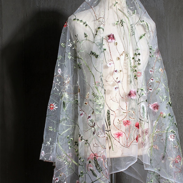 Fleur brodée Alice tissu vigne brodé Floral Tulle dentelle tissu robe voile de mariée robe droite dentelle robe de mariée dentelle 59 pouces
