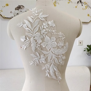 Leaf Embroidery Bridal Gown Lace Applique, Ivory Leaves Wedding Dress Lace Applique, Bridal Veil Lace, Lace Applique, Lace Patch