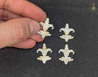 Ornamental miniature baroque style mouldings [set of 4]  - Painted white with gold highlights - perfect for 1/12th or 1:24th scale settings