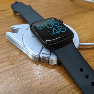 Millennium Falcon Inspired - Apple Watch Charger Stand