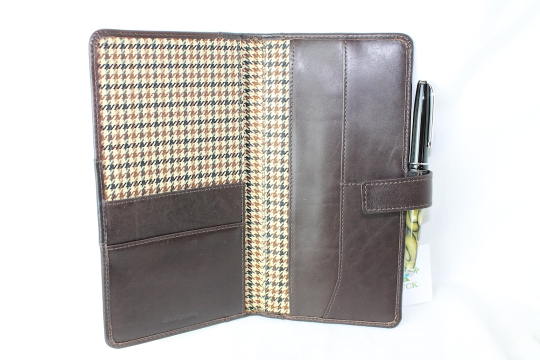 Cutter & Buck® American Classic Travel Wallet With Resin Pen, Fine 100