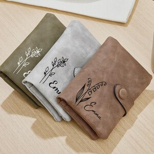 Personalisierte Geburtsblumen-Mappen-Kartenhalter-kundenspezifischer Name Geburtstagsgeschenk ihre Leder-PU-Frauen-Blumenmuster-Mutter-Tagesgeschenk