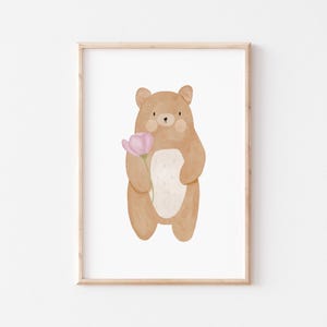 Poster acquerello orso con fiore - decorazione per la cameretta dei bambini in formato A4/A3 - poster animali della foresta illustrato a mano