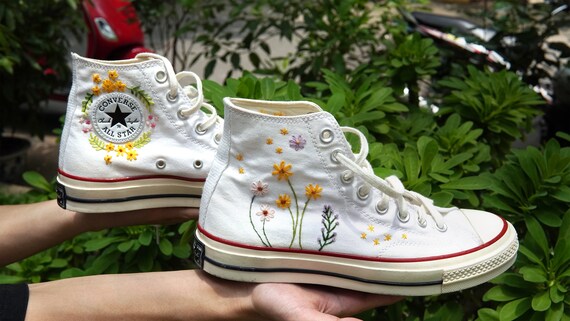 Converse Chuck Taylor 70 Converse bloemen borduurwerk op | Etsy