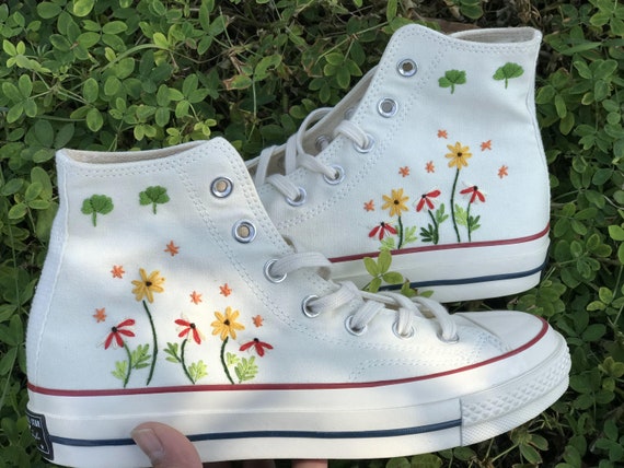 Buy Chuck Taylor Converse Custom Floral India - Etsy