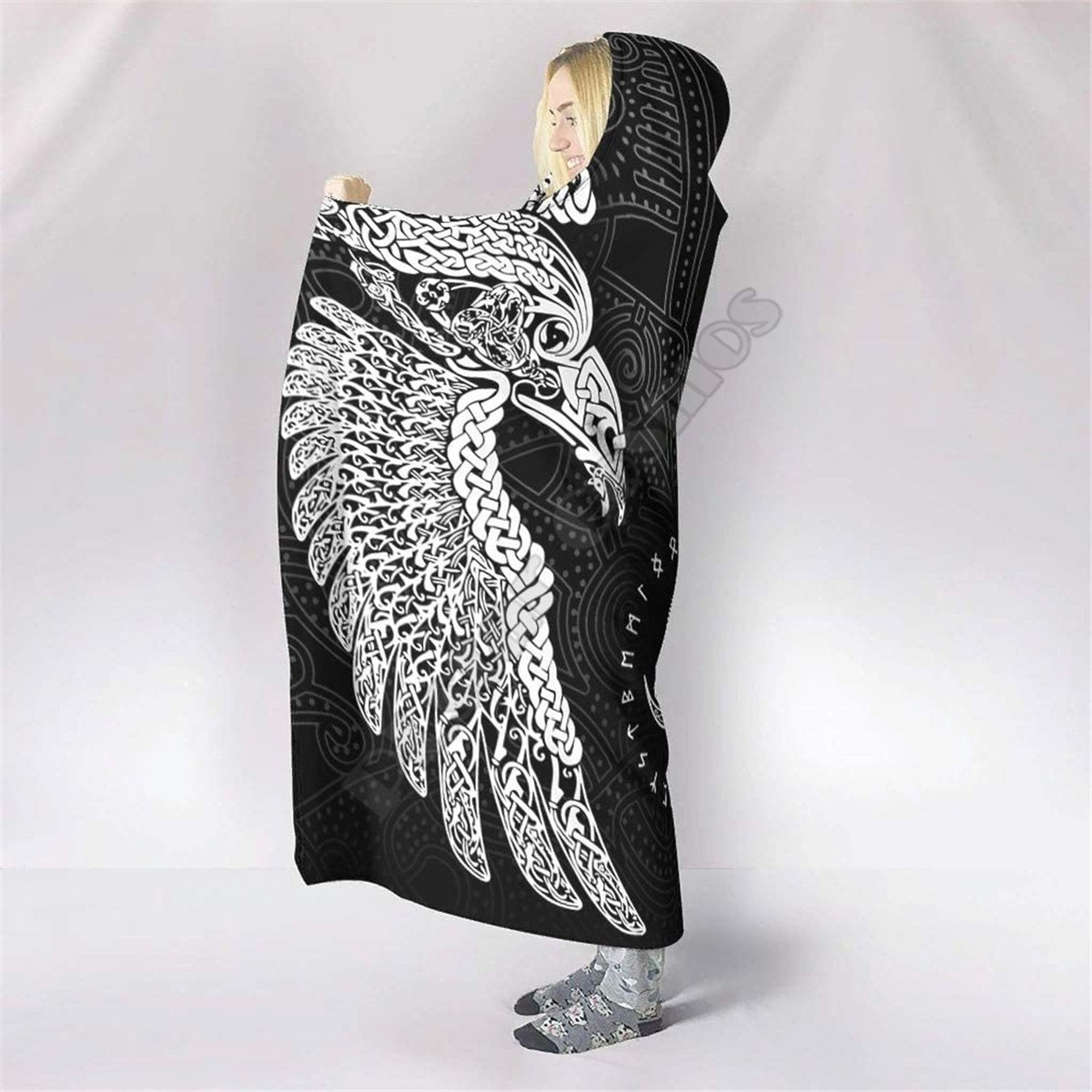 TWIN RAVENS- HOODED blanket