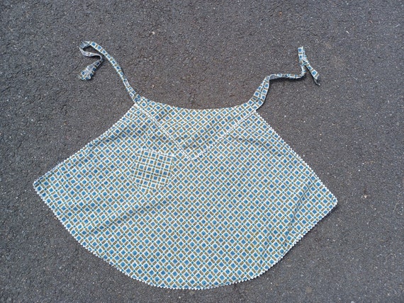 1940s - 1950s half apron, vintage,40s, 50s, housewife, homemaker, homemade, mcm, mid century, kitchen, grannycore, granny core