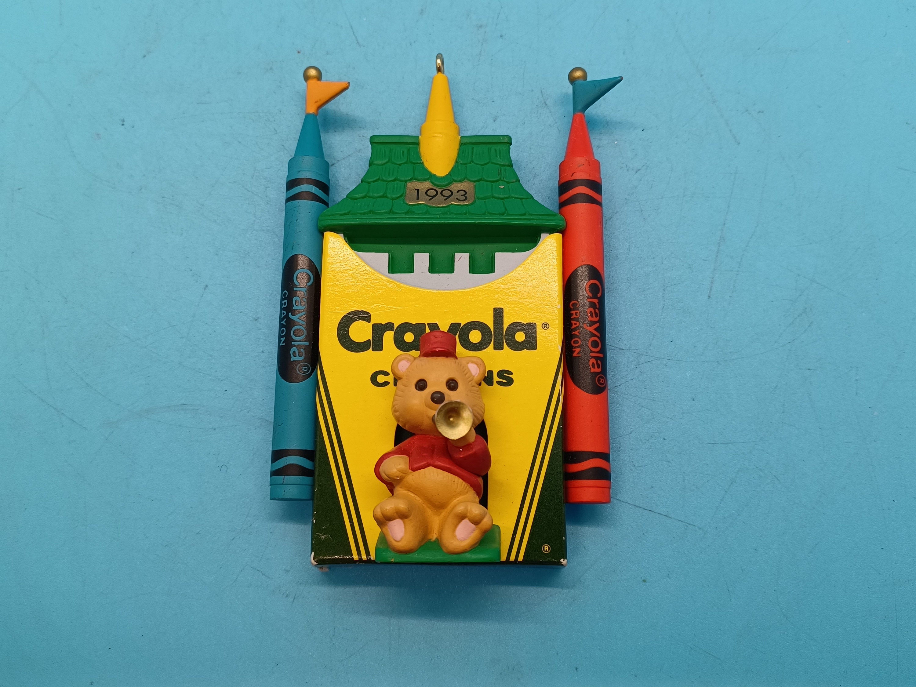 1995 Vintage Box Of Fisher Price Crayons..dont look like they've