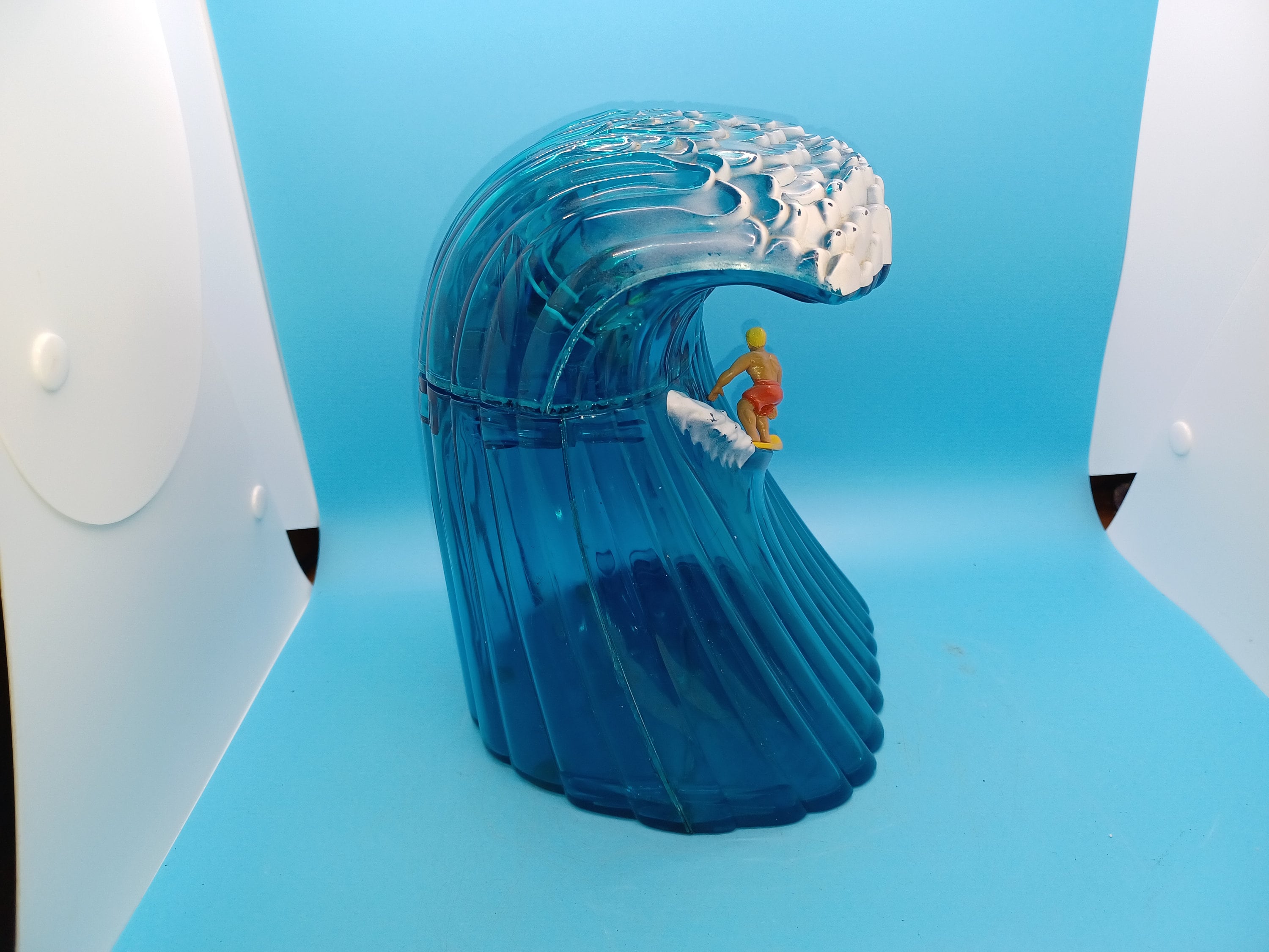 Wave / Beach Boys, Surfing Musical Cookie Jar. WORKS, Plastic