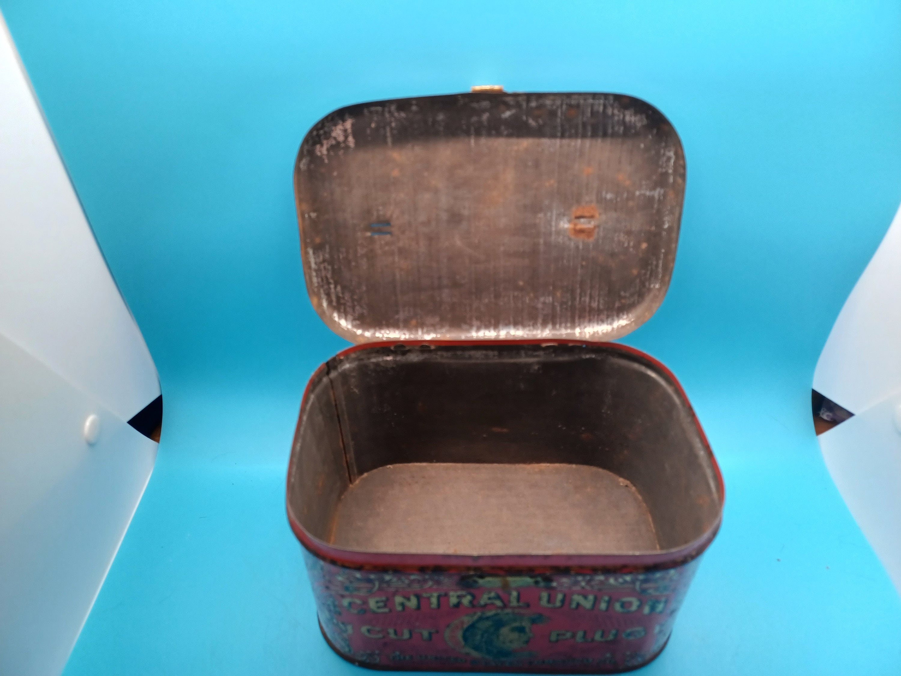Central Union Tobacco Luchbox Style Tin NO HANDLE, 1900s, Antique