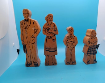 ONE Community Plaything MCM wooden block dollhouse doll, mom, dad, wide, husband, son, daughter, boy, girl hard wood, 50s, 60s, vintage