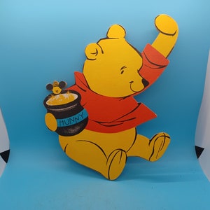 1960s particle board Winnie the pooh, wall hanging, vintage, retro, honey, hunny, bee, kid&#39;s room, nursery
