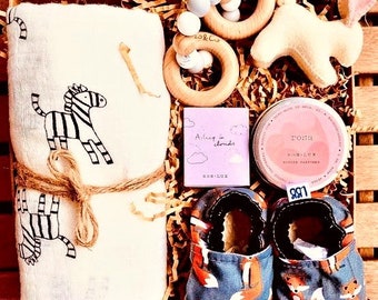 Newborn Gift Hamper: Muslin Swaddle, Organic Teether, Baby Shoes