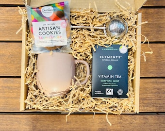 Artisan Tea Gift Box | Mug, Infuser & Eloments Mint Tea
