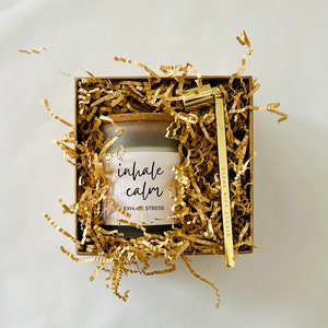 Scented Candle with Candle Snuffer | Perfect gift for Mother's Day