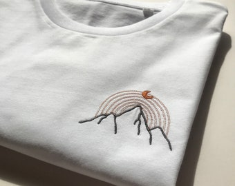 Biała koszulka górska, Unisex, haftowana, bawełniana koszulka organiczna