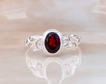 Designer Garnet Ring, Nature Inspired 925 Sterling Silver, January Birthstone