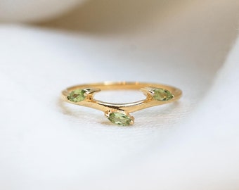 Leaf Peridot Ring, 24K Gold Vermeil Sterling Silver, Handmade