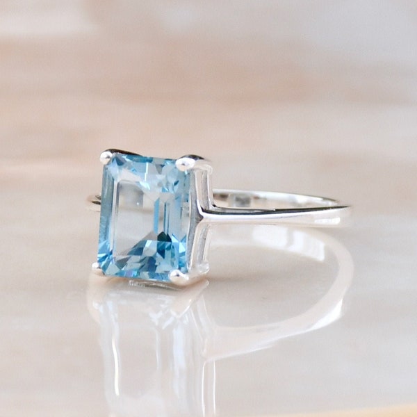 Bague topaze bleue, pierre précieuse naturelle, pierre de naissance de décembre, argent sterling, bague rectangle minimaliste, cadeau pour elle, élégant et délicat, taille octogone