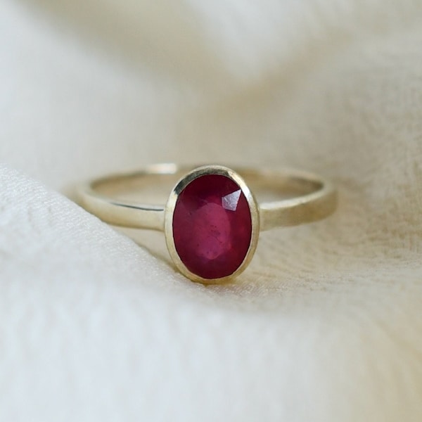 Oval Ruby Ring, July Birthstone, Minimal Dainty Solitaire Rings, Natural Red Pink Bezel Gemstone, 925 Sterling Silver Jewelry, Gift For Her