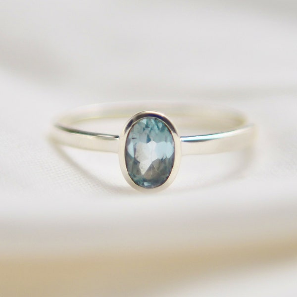 Aquamarine Ring, Natural Aquamarine, March Birthstone, Minimal Dainty Solitaire Bezel Ring, Natural Gemstone, Sterling Silver, Gift For Her