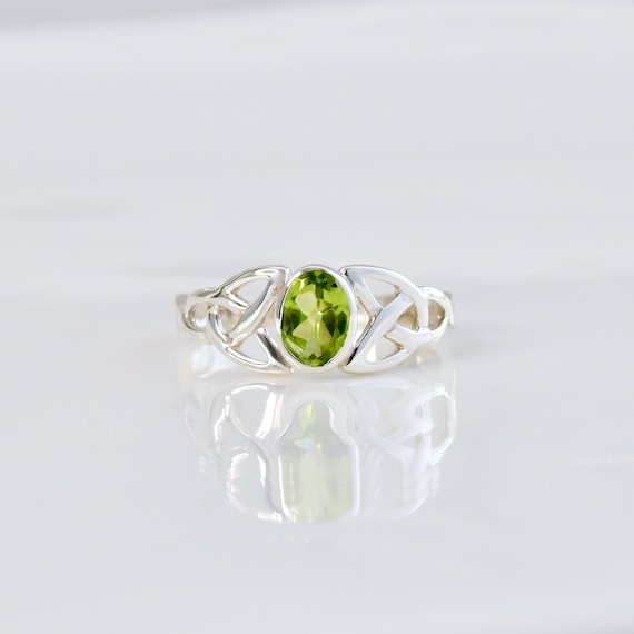 Natural Peridot Sterling Silver Celtic Knot Ring – Triquetra Filigree Bypass Design, Size 5 - View #2