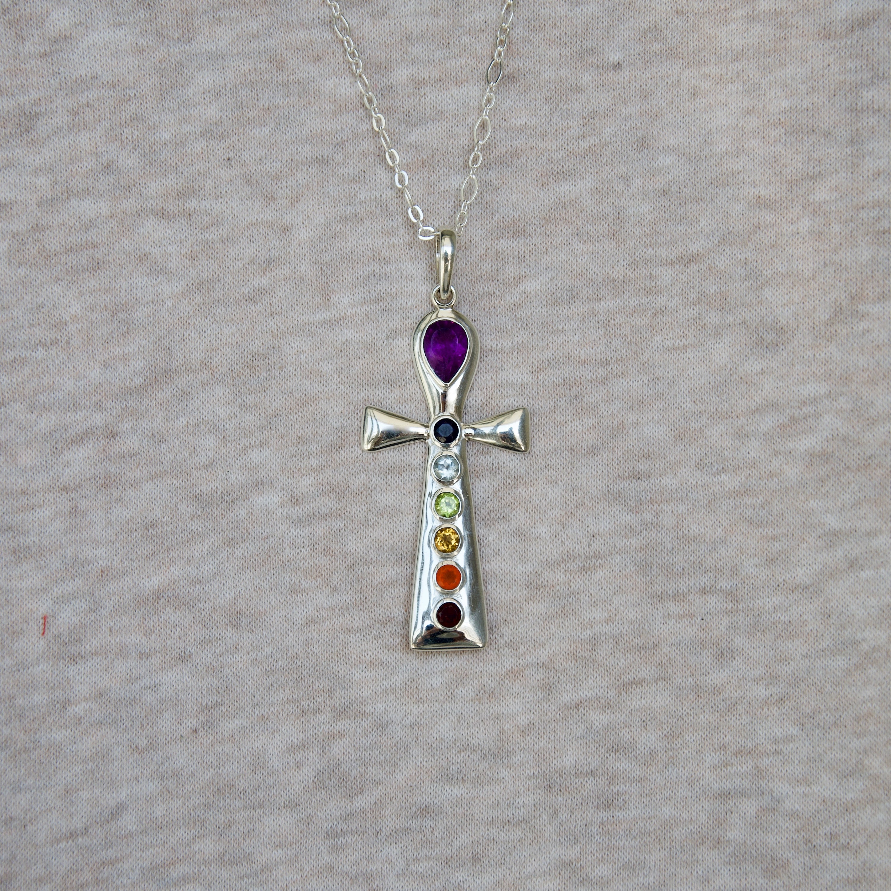 Collana Croce Chakra ABIGY In Argento 925, Ciondolo Con Zirconi Colorati, 45cm + Estensione