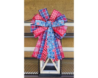 Patriotic Bow, Patriotic Bow, July 4th Bow, Red White Blue Bow, Fireworks Ribbon Bow, Memorial Day Bow, Outdoor Summer Decoration, USA Pride