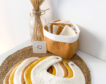 Coffret bébé bavoir lingettes et paniere de rangement éponge bambou - cadeau naissance