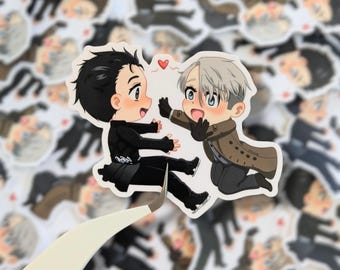 Victuuri Chibi 7,5 cm vinylklistermärke