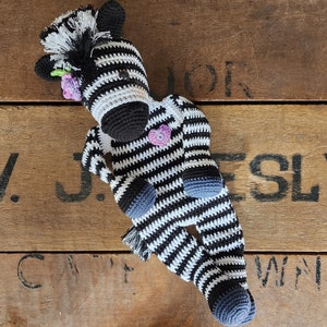 TY Beanie Boos - ZOEY the Pink Zebra (Glitter Eyes) (Regular Size - 6 inch)