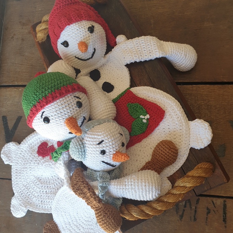 Snowman Family Crochet Pattern: Amigurumi Ragdoll Lovey (PDF Pattern ...