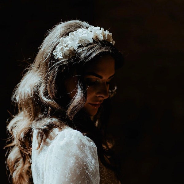 White floral crown, Wedding crown, Bridal pearl crown, Bridal floral headband, Clay flower headband, White bridal headpiece, Floral Tiara