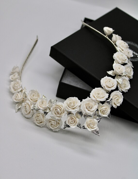 White Floral Bridal Headband: Silver Leaf Flower Hairpiece  display picture 2