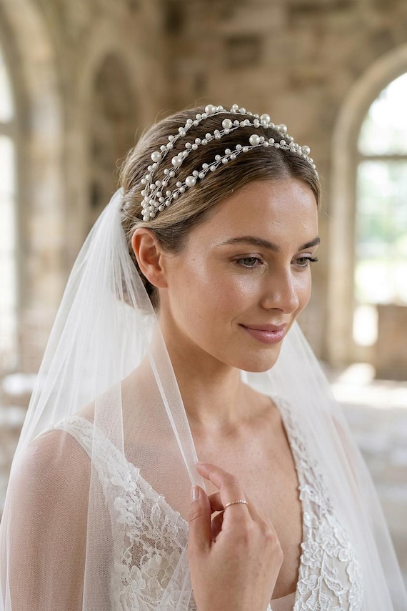 White Pearl & Lace Bridal Hairpiece Bridal Lace Headpiece, Gold Pearl Wedding Hair Accessory  main image 2