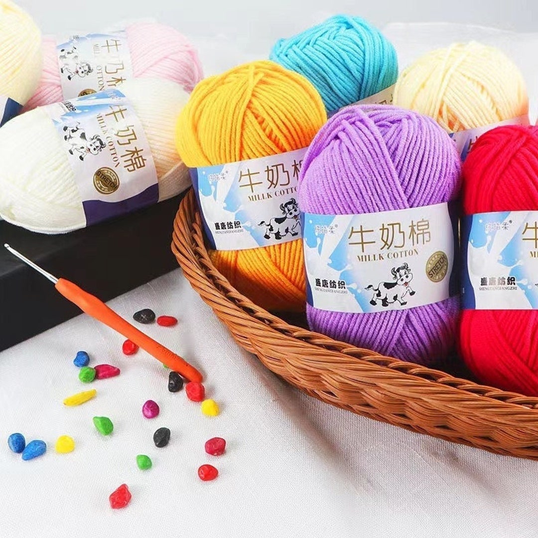 50g Milk Cotton Yarn Cotton Chunky Hand-woven Crochet Knitting Wool Yarn  Warm Yarn for Sweaters Hats Scarves DIY (Lawngreen) 