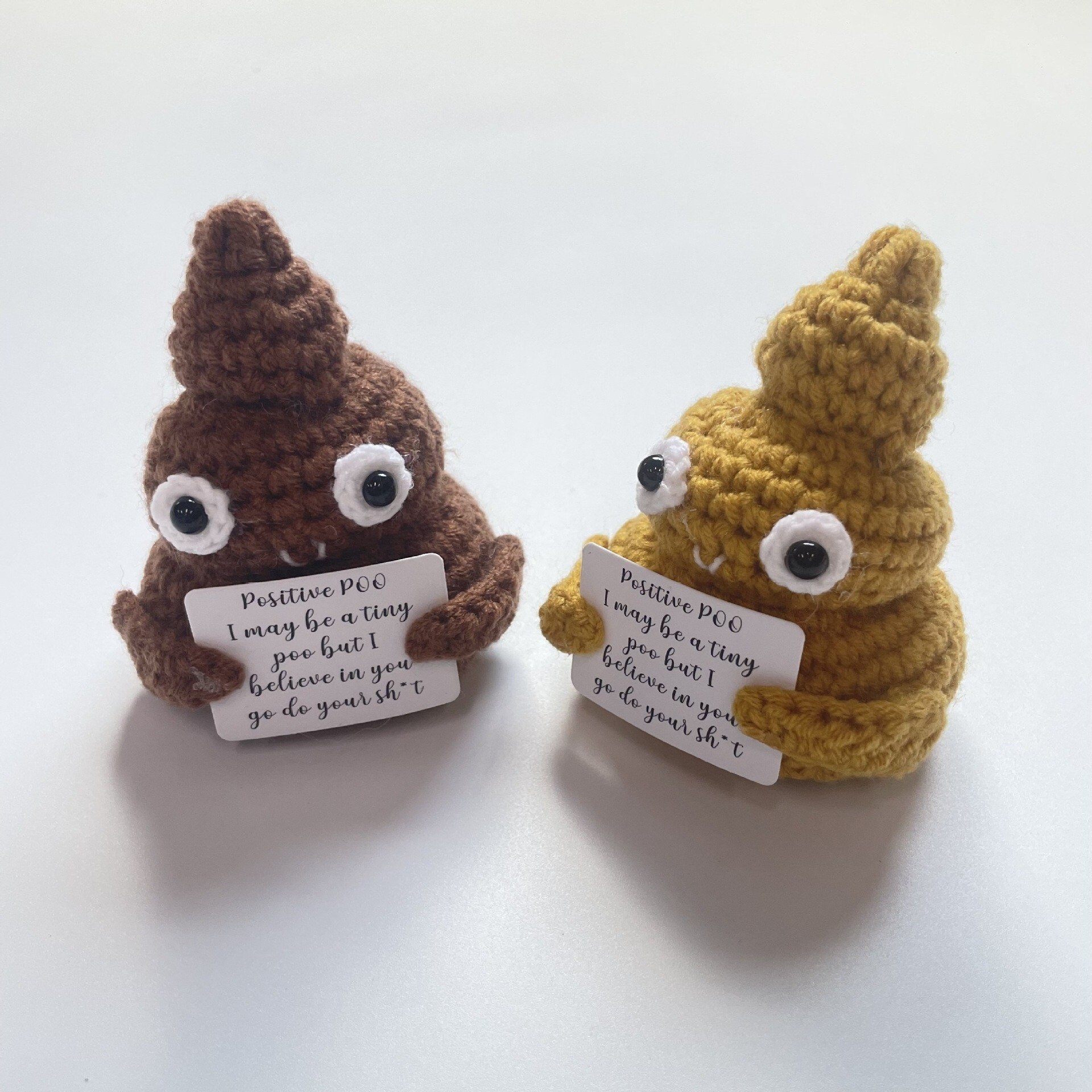  DSLSQD Mini Funny Positive Poo, 3 Inch Positive Poo Crochet  Cute Wool Funny Knitted Positive Poo Doll Cheer up Gifts for New Year Gift  Birthday Gifts Friends Party Decoration Encouragement 