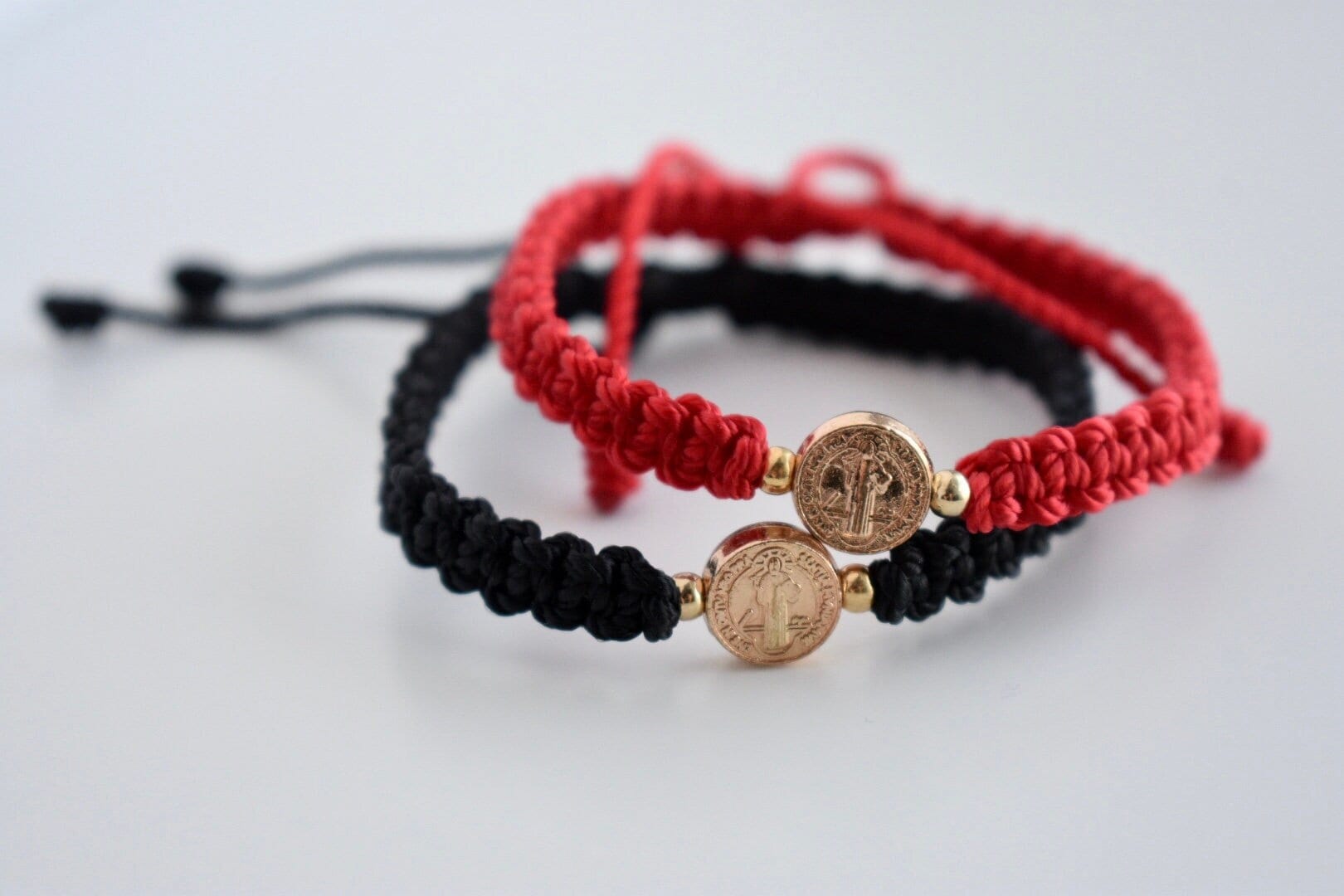 San benito deals bracelet red