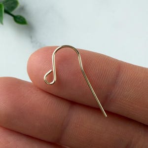 Ganci per orecchini placcati in oro 14 carati, ganci a amo da pesca con anello esterno, ganci per orecchini calibro 22, componenti in oro per orecchini in argilla polimerica