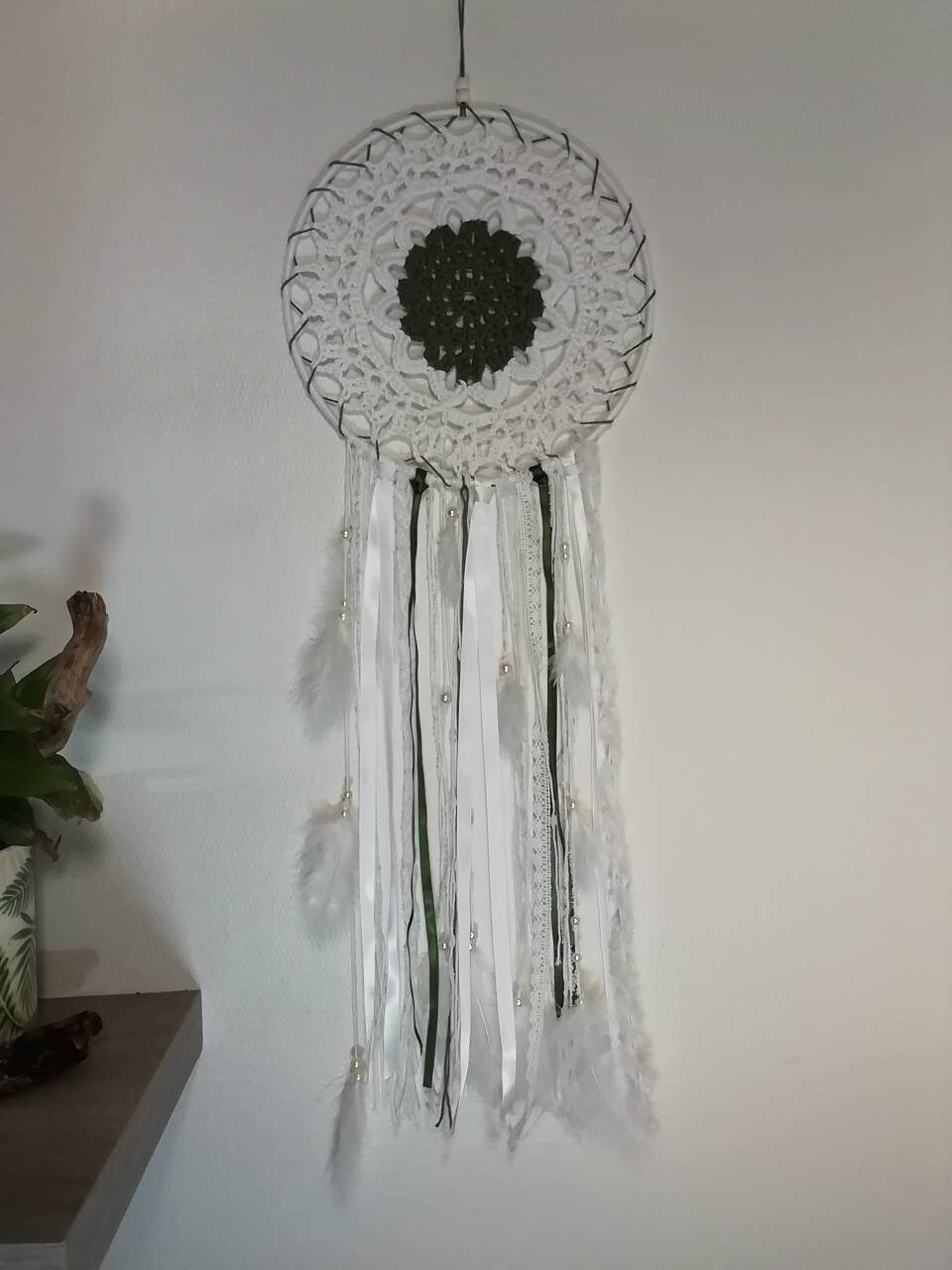 Attrape-Rêves, Capteur de Rêves, Vert et Blanc, Réalisé Au Crochet.