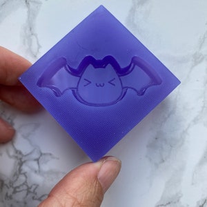 Kawaii Bat Keyring / Pendant Silicone Mould