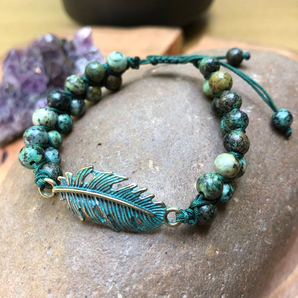 Natural African Turquoise Beaded Bracelet | Feather Charm | Turquoise gemstone green | Healing Bracelet | Birthstone, chakra bracelet